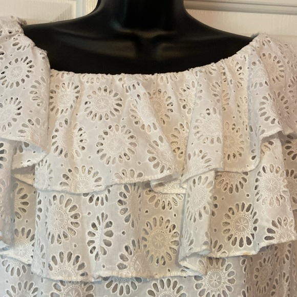 Lilly Pulitzer white eyelet top - Picture 2 of 7